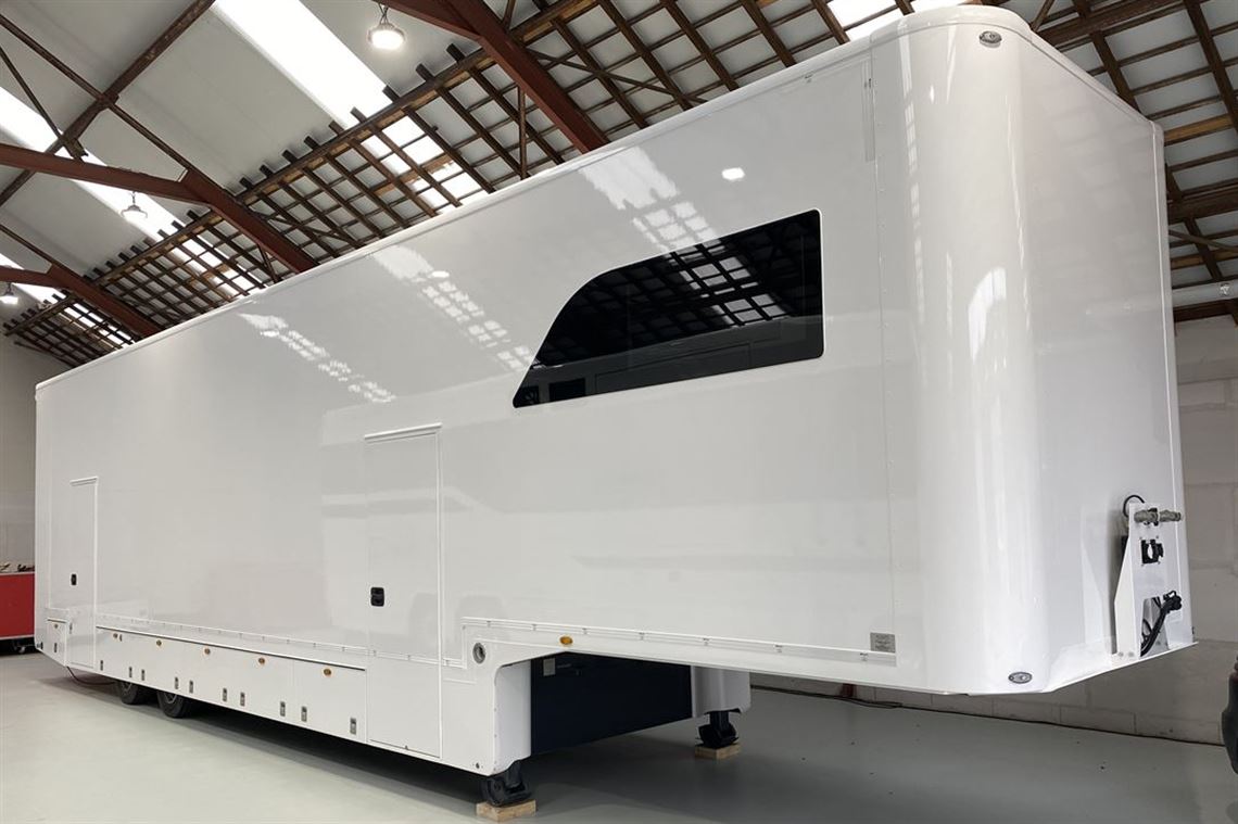 Miele M2 Racing - Paddock Distribution