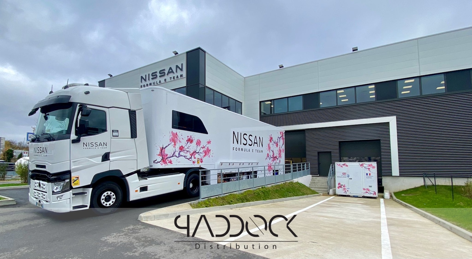 Miele M2 Racing Nissan Formula E Team - Paddock Distribution